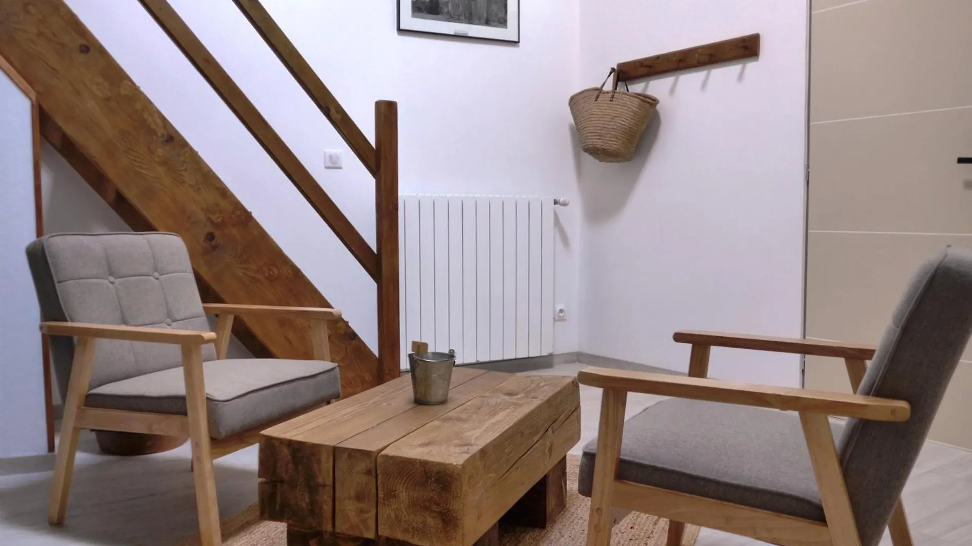 Mas De La Borie -Chambre D'Hotes Joannas Bed & Breakfast